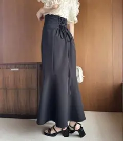 ナイスクラップ❤︎バックリボンマーメイドスカート⭐︎マイナス５キロ見え⭐︎超美品のサムネイル