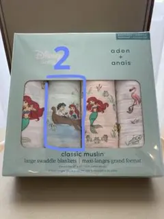 Disney aden + anais おくるみ 左から２番目② 1枚　アリエル