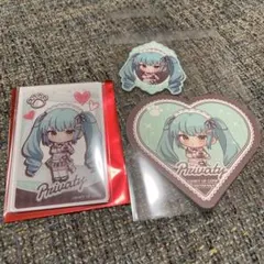 勝利の女神 NIKKE and GALLERY 缶バッジ ブレッディ ホロ レア - メルカリ