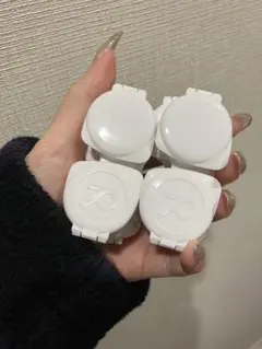 未使用 コンタクトケース4つセットのサムネイル
