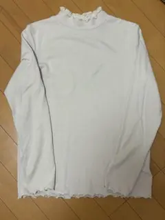 フリルネック Tシャツ