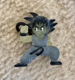 当時物 ドラゴンボール 孫悟空 フィギュア キーホルダー 蓄光 1986年