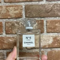 CHANEL N°5 L'EAU 女性用香水