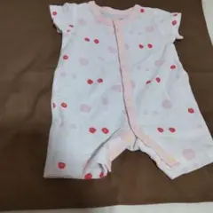 さくらんぼ柄ロンパース50〜60cm　半袖