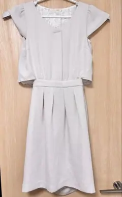 PROPORTION BODY DRESSING