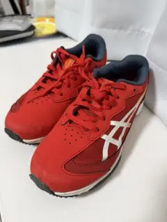 asics スニーカー キッズ レッド　22.0cm