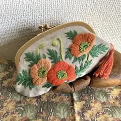 きなさかた様　刺繍　ポーチ　ハンドメイド　ピアノ　手刺繍　樋口愉美子　オーダー きなさかた様 刺繍 ポーチ ハンドメイド ピアノ 手刺繍 樋口愉美子
