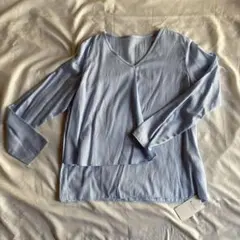 新品タグ付きポールジィブラウスのサムネイル