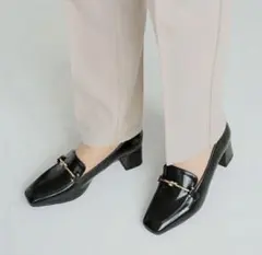 エナメルローファー23