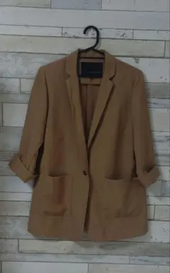 Item thumbnail for item 1db3a25f-95ad-468b-bca3-dc89655f60f1