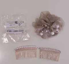 パール装飾ヘアコーム2個セットとシュシュ