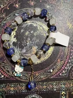 猫型チャーム付きブレスレット