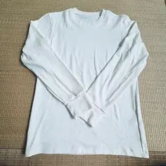 ユニクロ HEATTECH ULTRA WARM 極暖 長袖Tシャツ ホワイトのサムネイル