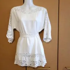 ULUWATU ウルワツ バリ島レース 花柄刺繍 フリル トップス白 春ブラウス