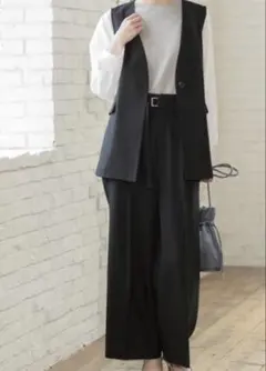 OPAQUE.CLIP 新品未使用　ノーカラーVネックジレ　黒