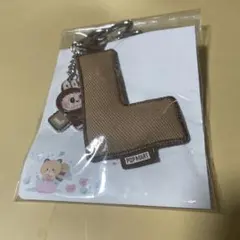 ラブブ　イニシャルチャーム