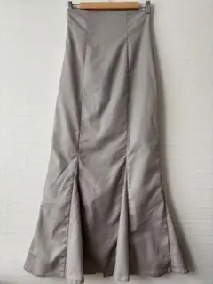 SNIDEL ハイウエストタイトヘムフレアスカート