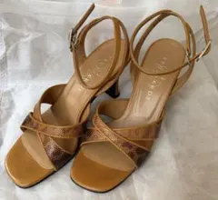 TRUSSARDI サンダル 23cm キャメルのサムネイル
