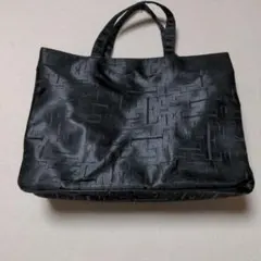 【美品】ブラックロゴトートバッグ 大容量