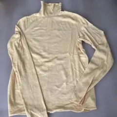 アンフィーロ　コットンカシミアタートルネックインナー