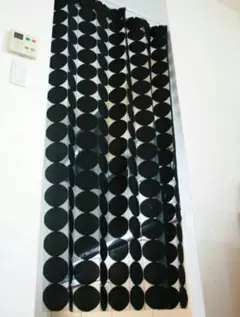 アコーディオンカーテン つっぱり モダン モノトーン 黒