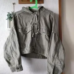 ZARA フード付きクロップドジャケット カーキ
