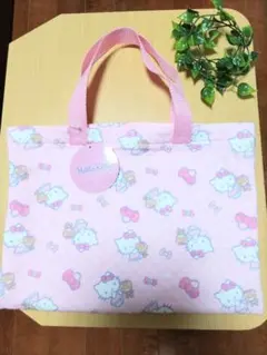 【Hello Kitty 】トートバッグ 　　手提げ袋