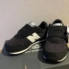 New Balance IV323BK キッズシューズ 15.0cm