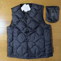 新品UNIQLOユニクロウルトラライトダウンキルティングウェーブキルトベストM紺