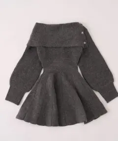 ※タグ付き新品未使用NICECLAUPナイスクラップオフショルニットワンピース