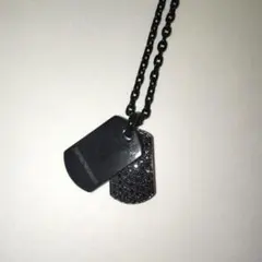 エンポリオアルマーニ ドッグタグ ネックレス ブラッククリスタル