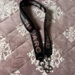 THE MARC JACOBS ロゴストラップ