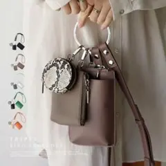 スマホショルダーバッグ ブラックレディース 斜めがけ スキミング防止 パイソン柄