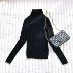 ラセーヌプリヴェ　タートルネックニット　セーター　羊毛100% M 黒　シンプル