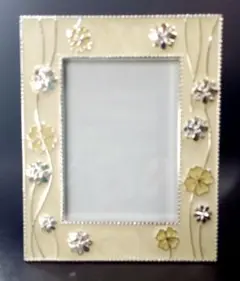 Item thumbnail for item 15111cd0-a3aa-4fa5-ba4e-f272f7d3f1d4