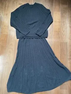 ユニクロ 3Dポインテールロングスカート&ニット Mサイズ ブラック