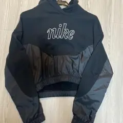 NIKEフード付きパーカー