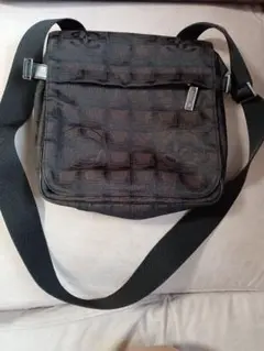 Item thumbnail for item 7c9e183e-92f2-4a8e-9bff-f82e2feedd69