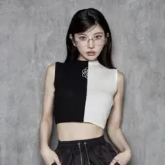 即日発送 Darich バイカラーカメリアモチーフニットトップスのサムネイル