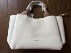 FIRANO アイボリーハンドバッグ