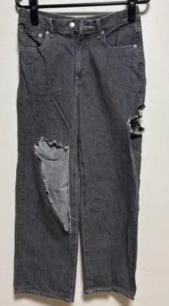 ダメージ加工 グレー ストレートデニム