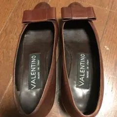 バレンチノ パンプス