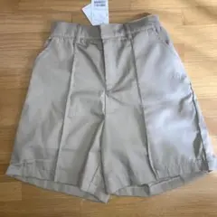 ポンポネットジュニア　ベージュショートパンツ