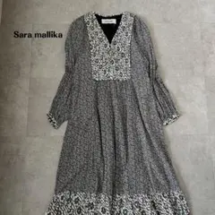 美品✨定価2.2万 サラマリカ コットンリネン 刺繍ガウンワンピース グレー サラマリカ】コットンリネン刺繍レースガウンワンピース グレー 洗える