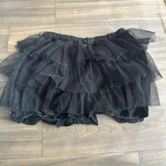 西松屋　フリル付きハーフパンツ　黒　80cm