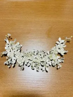 シルバーヘッドドレス ヘアアクセサリー ウェディング 結婚式 ティアラ