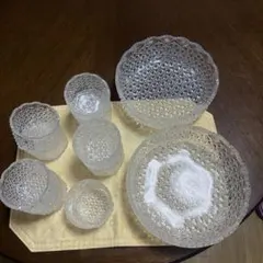 【美品】HOYA クリスタルガラス　大鉢1.中鉢5客.小鉢5客11点亀甲つなぎ紋 美品】HOYA クリスタルガラス 大鉢1.中鉢5客.小鉢5客11点亀甲つなぎ紋