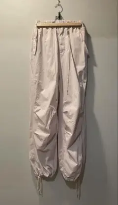 未使用 SHISHIKUI シシクイ パラシュートPANTS NEW PINK - メルカリ