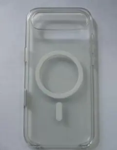 マグセーフ対応クリアケース