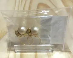 新品フィービィー 2wayリバーシブルフープマグネットイヤリング グレー